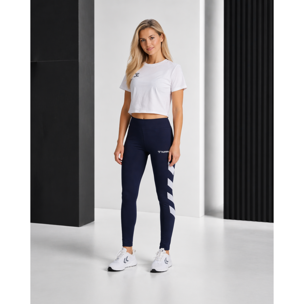 hummel női leggings kék színben S-L méret